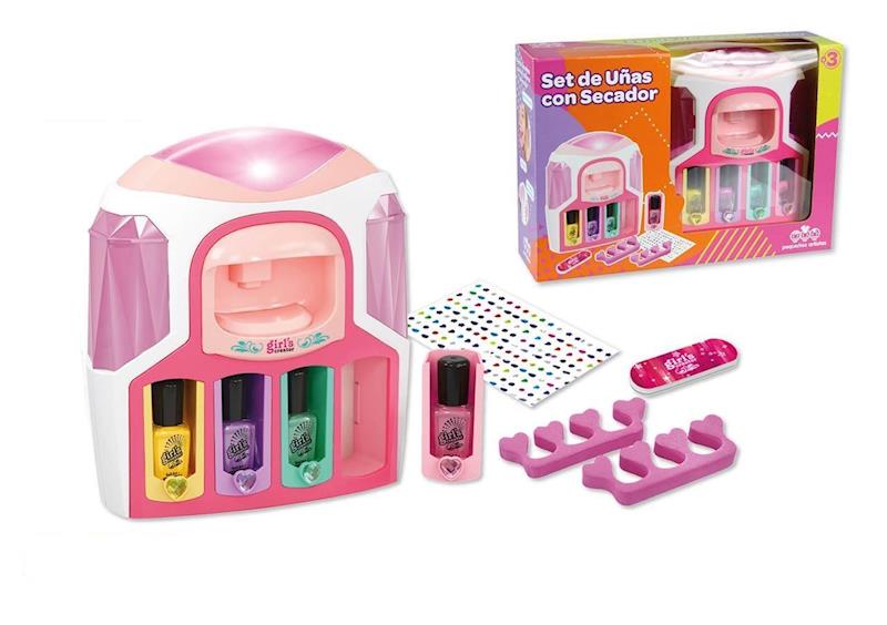 Estudio-de-Unas-con-Maquina-para-Decorar.jpg